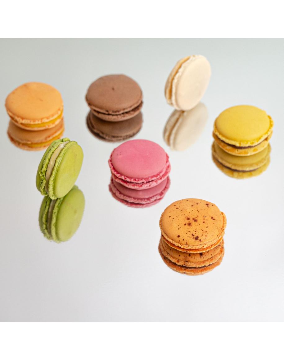 Macarons À La Douzaine